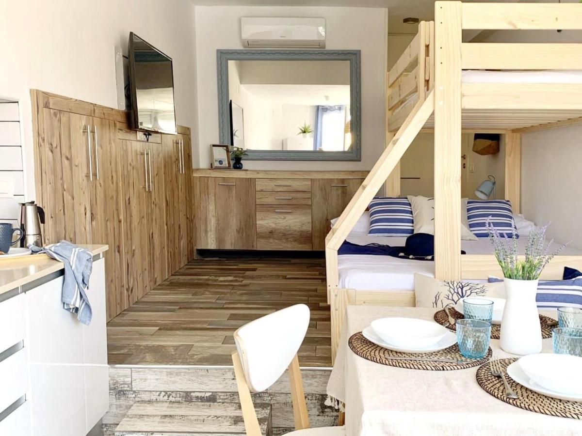 Apartbeach La Brisa Y Frente Playa ลาปีเนดา ภายนอก รูปภาพ