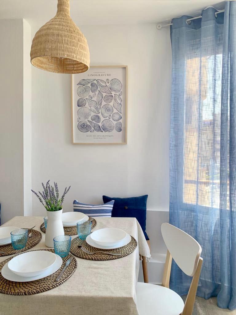 Apartbeach La Brisa Y Frente Playa ลาปีเนดา ภายนอก รูปภาพ